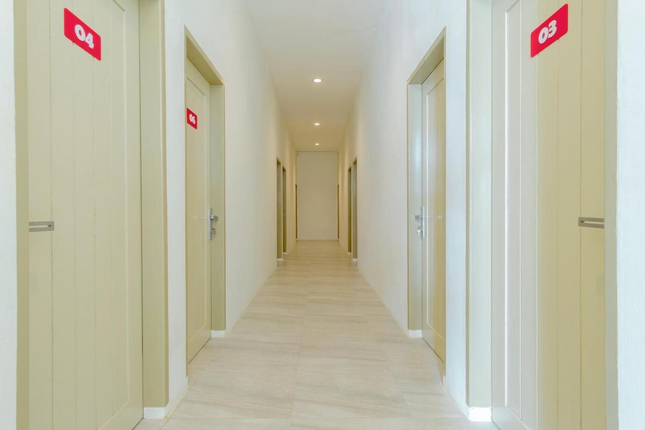 Vosstel Guest House Медан Экстерьер фото