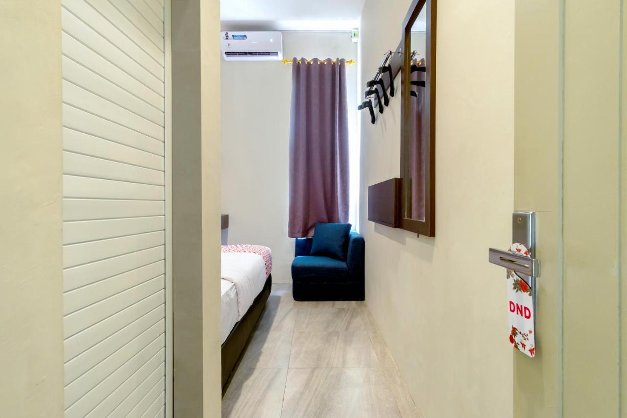 Vosstel Guest House Медан Экстерьер фото